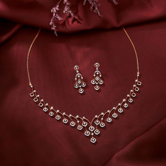 Diamond Necklace with Rare Flawless Diamonds