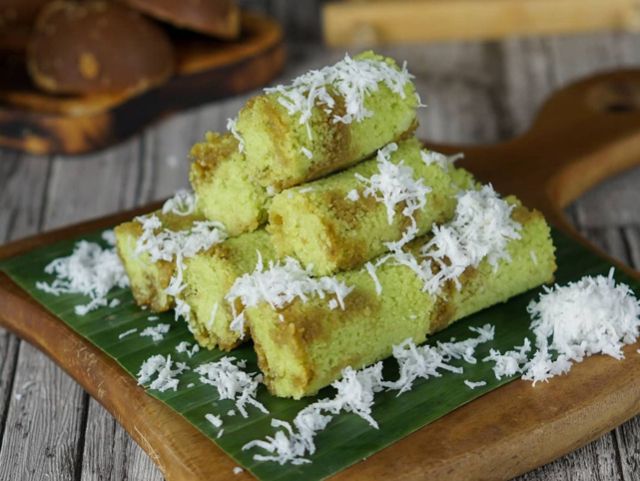 kue-putu-warisan-kuliner-tradisional-yang-lezat 