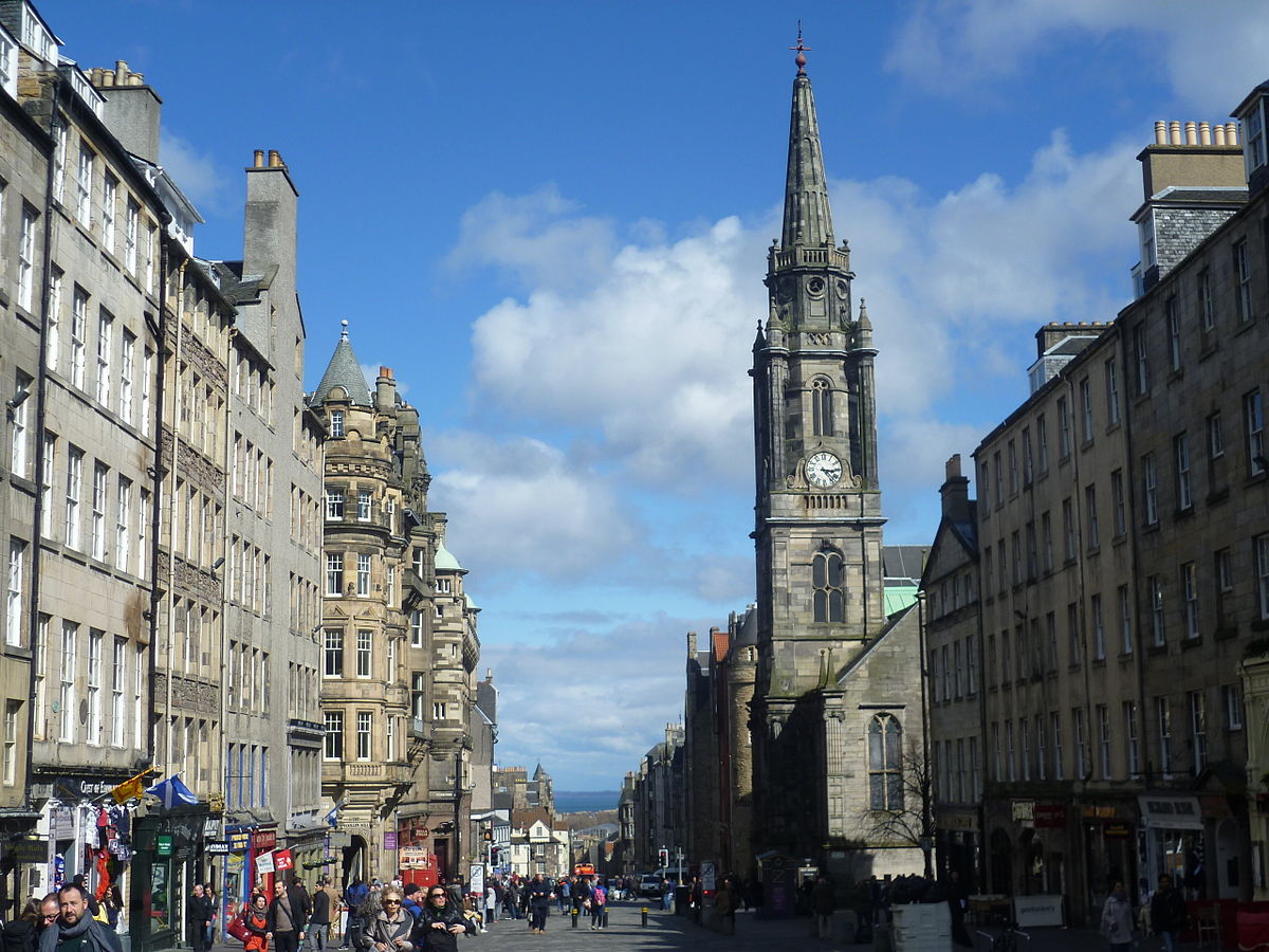 Royal Mile Skotlandia: Simbol Kehidupan dan Kebudayaan Edinburgh