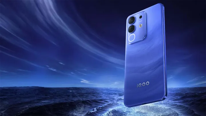 iQOO Z10