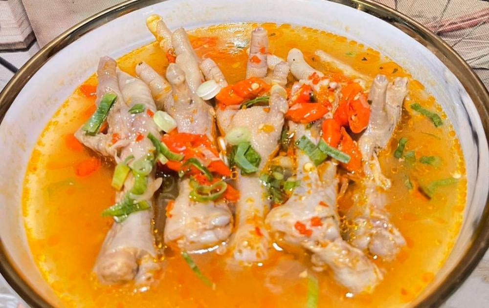 Sop Ceker Pedas