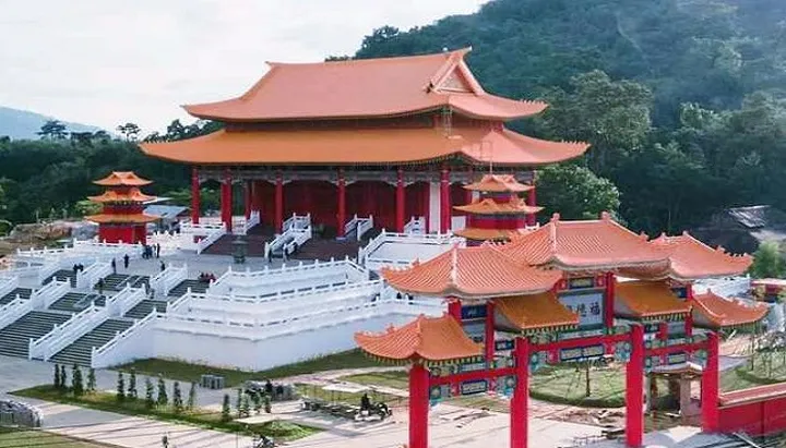 Vihara Tri Dharma